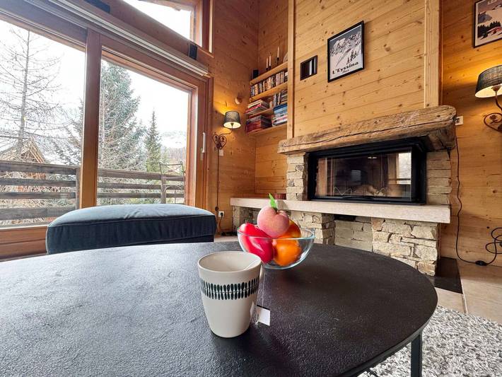 Chalet montagnard à Vars Les Claux, proche pistes, jusqu'à 13 personnes in Vars, Région de Briançon