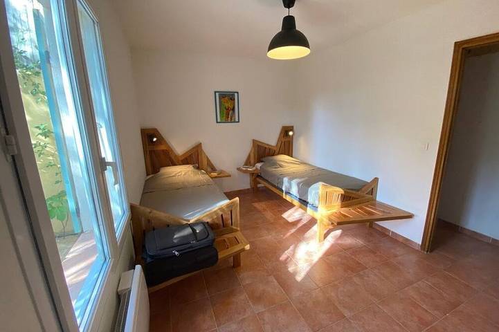 Ganze Wohnung, 50m2 möblierte Wohnung. Schlafmöglichkeiten für 4. Garten mit Terrassen. Schwimmbad. in L'Île-Rousse, Calvi und Umgebung