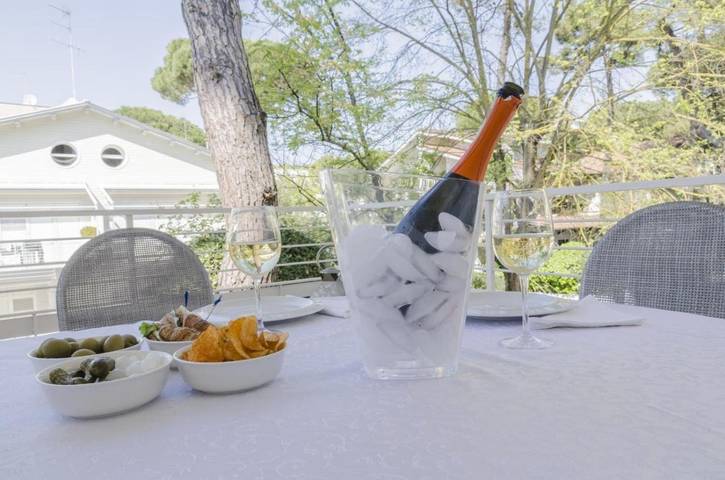 Gîte pour 9 personnes, avec vue et jardin, animaux acceptés à Cervia - 4