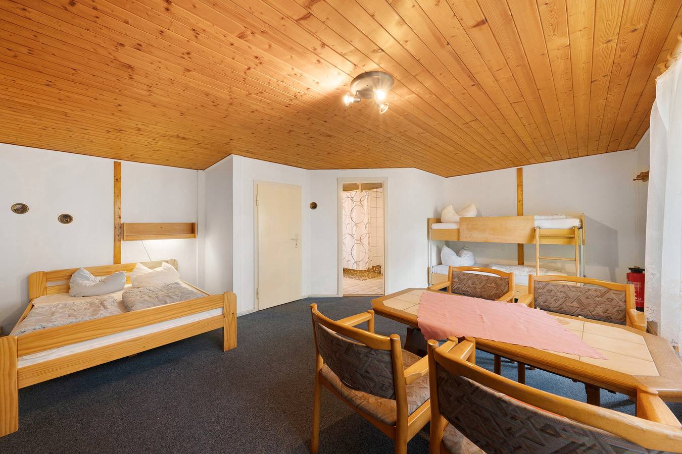 Bungalow '2 - Kimbucht' mit privater Terrasse und Gemeinschaftsgarten in Waldhufen, Oberlausitz-Niederschlesien