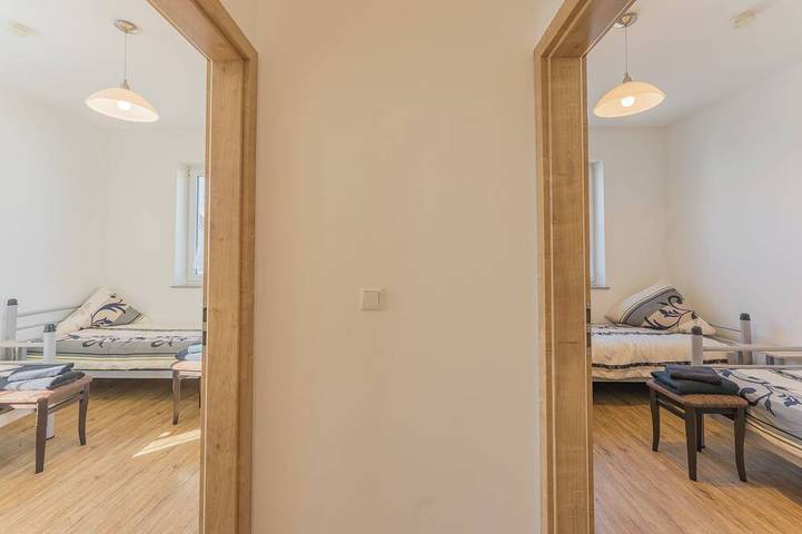 Ganze Wohnung, Komfortables Apartment mit Platz für 5 Gäste in Ebersheim (Mainz), Mainz
