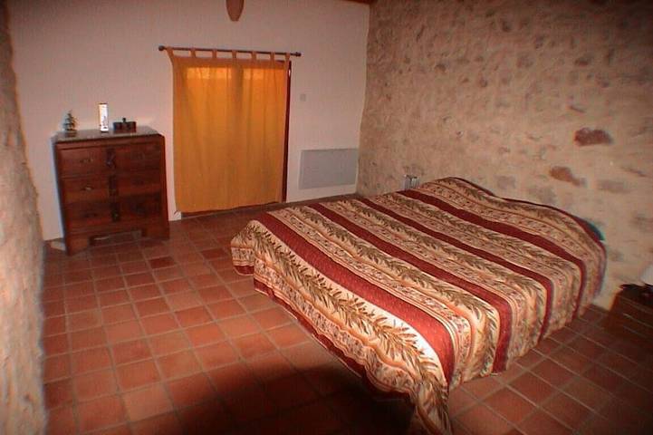 Gîte pour 6 personnes, avec jardin, animaux acceptés à Saint-Victor-la-Coste - 3