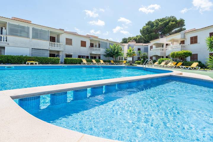 Ferienwohnung für 4 Personen, mit Terrasse und Pool in Cala Ratjada - 3