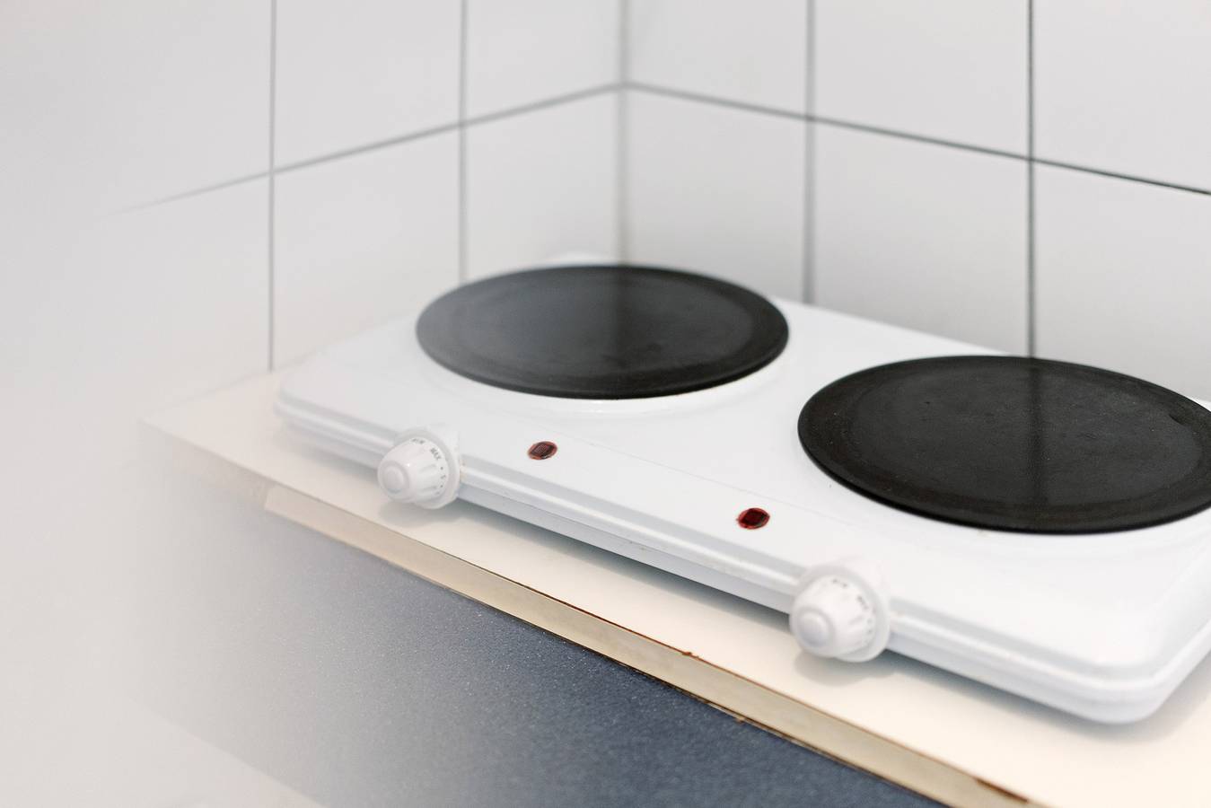 Knödelhof 'Zimmer 2', 2-Bett-Zimmer mit gemeinsamer Terrasse und Wlan in Putzbrunn, Oberbayern