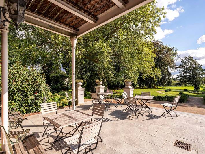 Schloss für 7 Personen, mit Terrasse und Garten sowie Seeblick in Ribnitz-Damgarten - 4