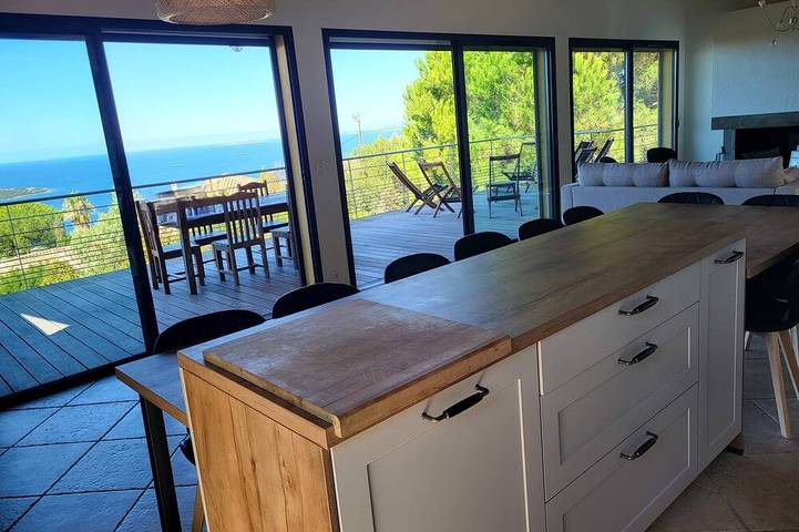 Architect'S Villa, Quiet Location, Imprensable Sea View in Coti-Chiavari, Ajaccio region
