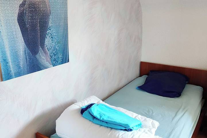Ideal family home, 2 minutes from the beach and 5 minutes from shops... in Jullouville, Côte de la Déroute