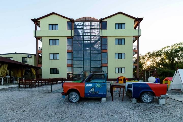 Maison d’hôte pour 2 personnes, avec jardin et terrasse, animaux acceptés dans Constanța - 4