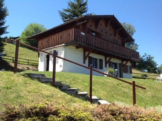 Chalet für 7 Personen, mit Garten in Chalais (Schweiz)