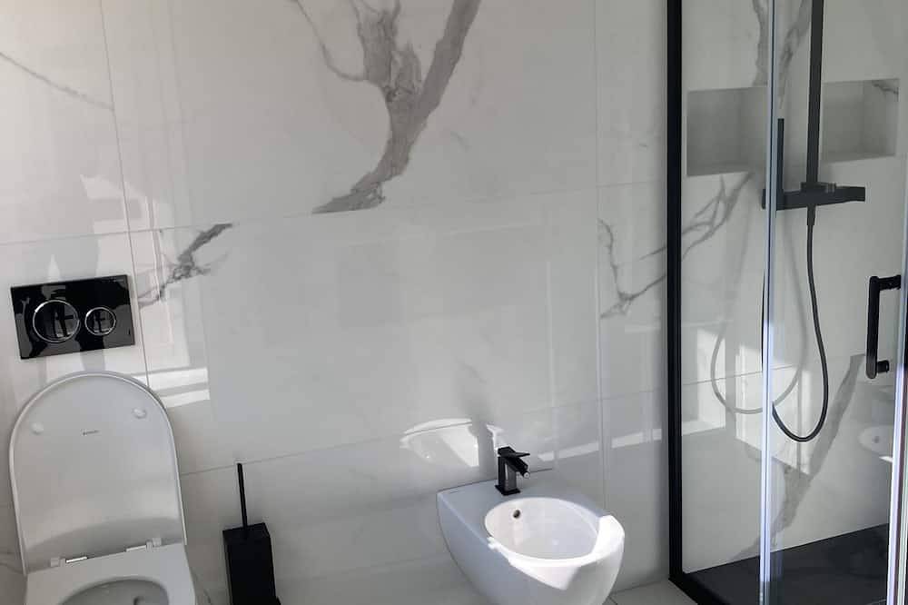New villa with pool and view St Paul de Vence in La Colle-sur-Loup, Cannes und Umgebung