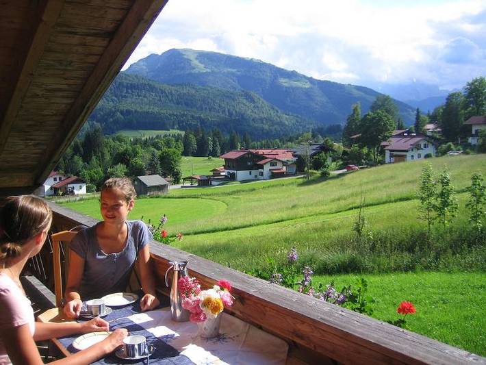 Ferienwohnung für 2 Personen, mit Balkon in Reit im Winkl