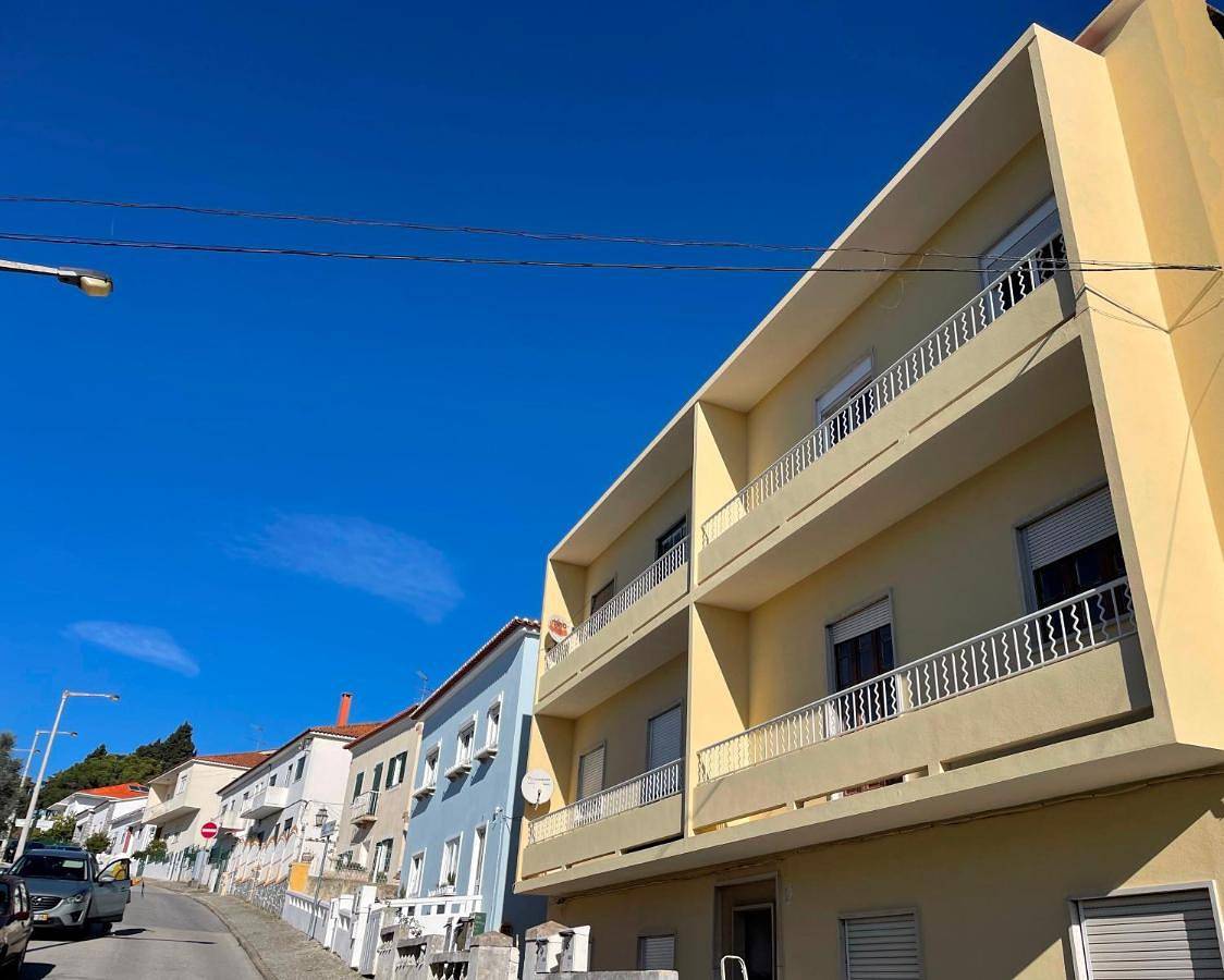 Apartamento inteiro, Two-Bedroom Apartment in Abrantes e Alferrarede, Rio Tejo