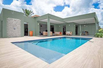 Villa pour 7 personnes, avec jardin et balcon en Martinique