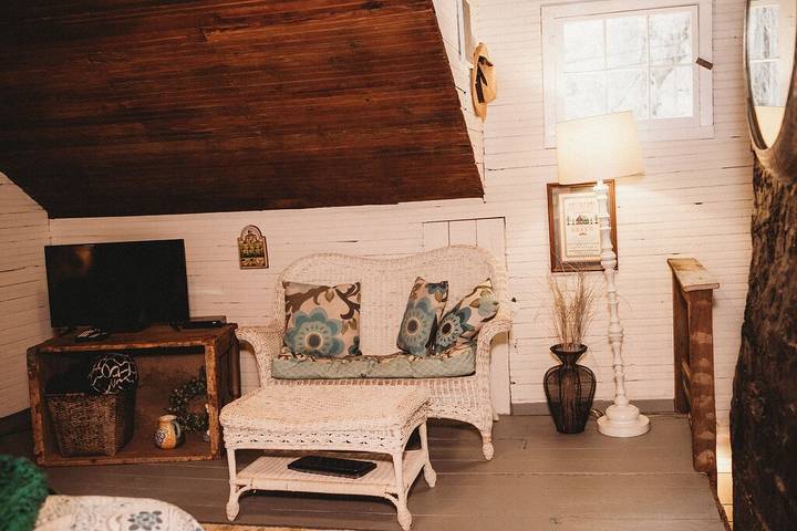 Log cabin for 8 people, with garden in Virginia