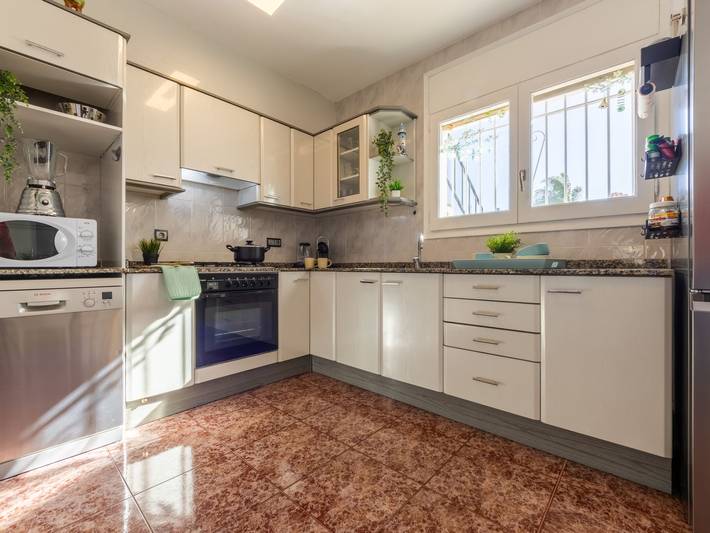 Ferienhaus für 9 Personen, mit Terrasse und Pool sowie Garten, mit Haustier in Riumar - 4