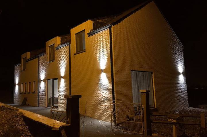 Villa voor 10 personen, with terras and tuin as well as whirlpool - 1