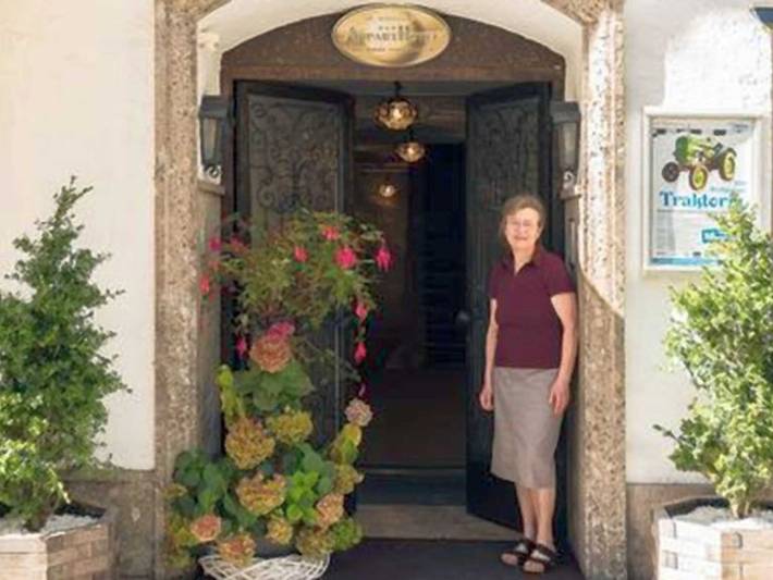 Ferienwohnung für 2 Personen, mit Balkon und Terrasse sowie Garten am Wolfgangsee - 2