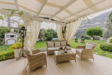 Location de vacances pour 5 personnes, avec terrasse et jardin à Ravello