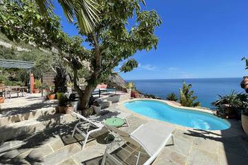 Villa pour 7 personnes, avec terrasse et jardin à Menton