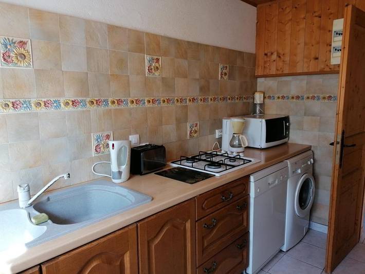 Gîte pour 5 personnes, avec vue et jardin, animaux acceptés dans Office De Tourisme De Combloux - 3