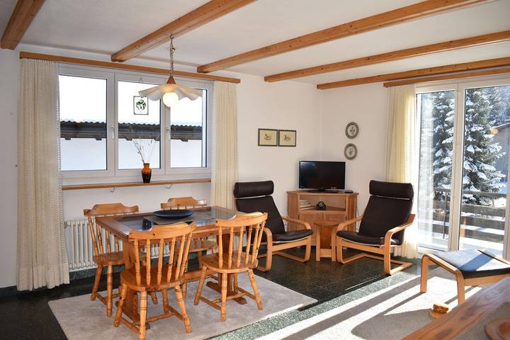 Ganze Wohnung, *** Ferienwohnung Curneglia, Lenzerheide in Vaz/Obervaz, Plessur Alpen