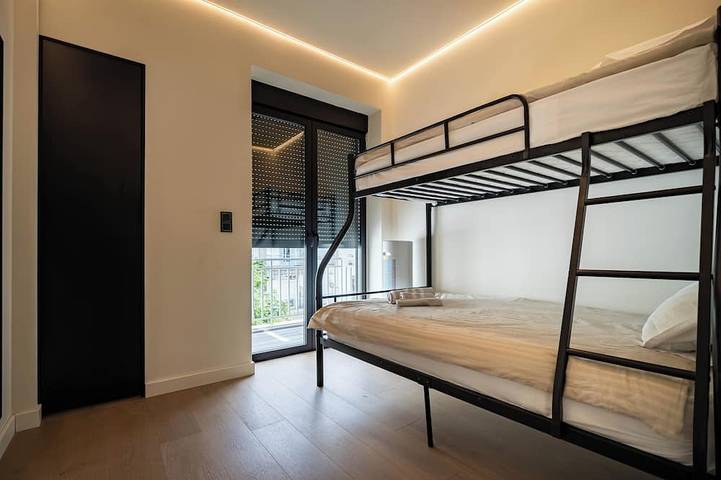 Ganze Wohnung, Luxury Sea View 2Br Apt - Balcony & Free Parking in Volos, Magnisia