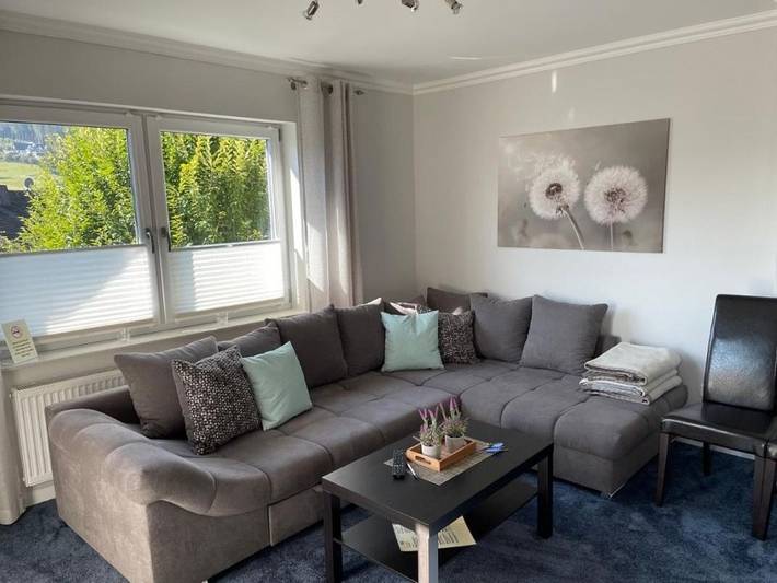 Ferienwohnung für 4 Personen, mit Ausblick und Balkon in Willingen - 2