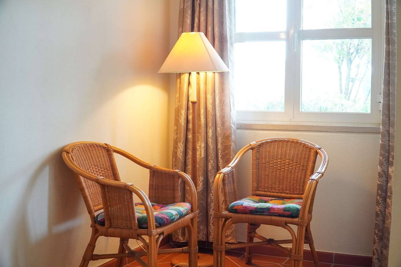 Villa Lychee - 350 m from the beach in Guia, Faro Distrikt