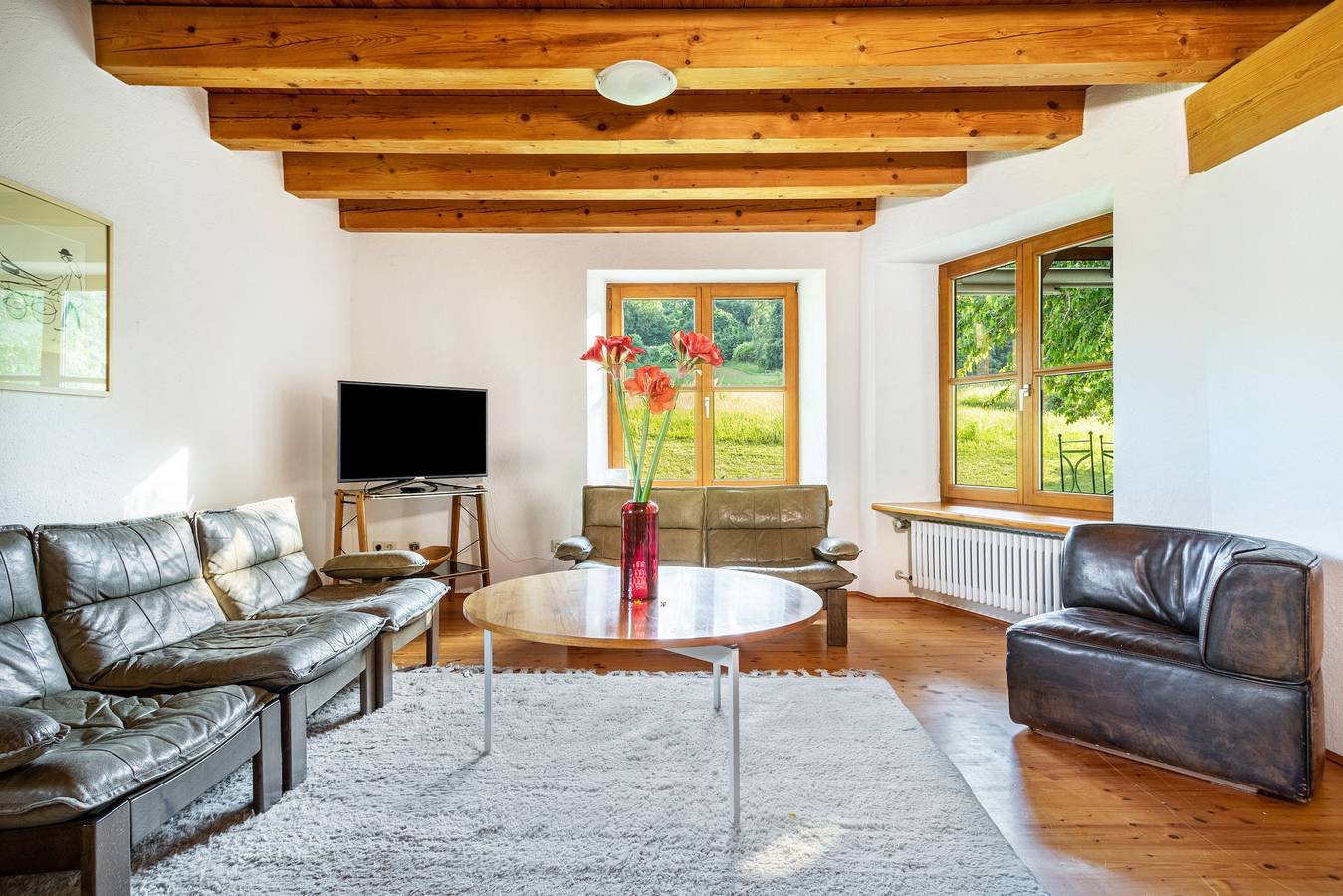 Ferienhaus „Mit Sonnenterrasse“ mit Balkon und Wlan in Ostrach, Region Bodensee-Oberschwaben