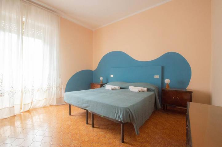 Location de vacances pour 3 personnes, avec jardin ainsi que terrasse et vue, animaux acceptés dans Equi terme - 4