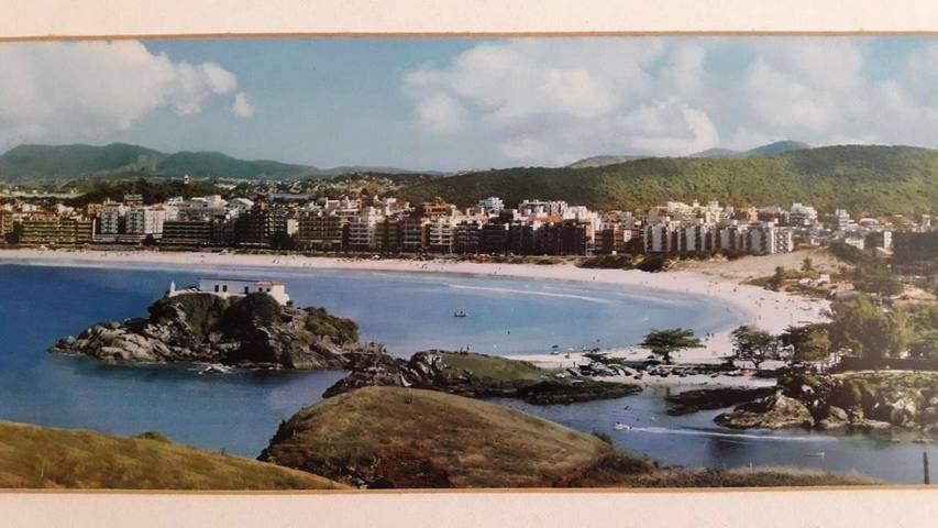 Casas e apartamentos de temporada para 5 pessoas, com jardim e vista na Praia do Forte (Cabo Frio)
