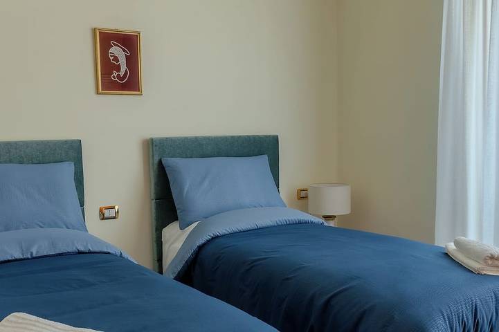 Appartamento intero, Casa Mamma, relax in famiglia sul lago d' Iseo- elegante appartamento - 2 camere in Lovere, Lago d'Iseo