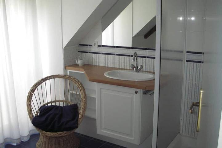 Les Golfeurs, character gîte, with swimming pool, twenty minutes from the seaside in Lamballe, Côtes-d'Armor