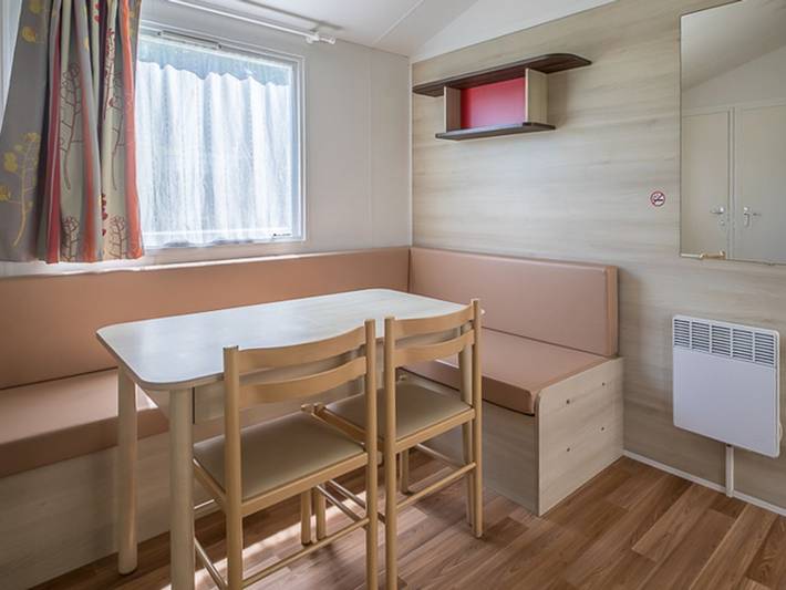 Camping pour 8 personnes, avec piscine et terrasse, animaux acceptés dans Fontenay-le-Comte - 4