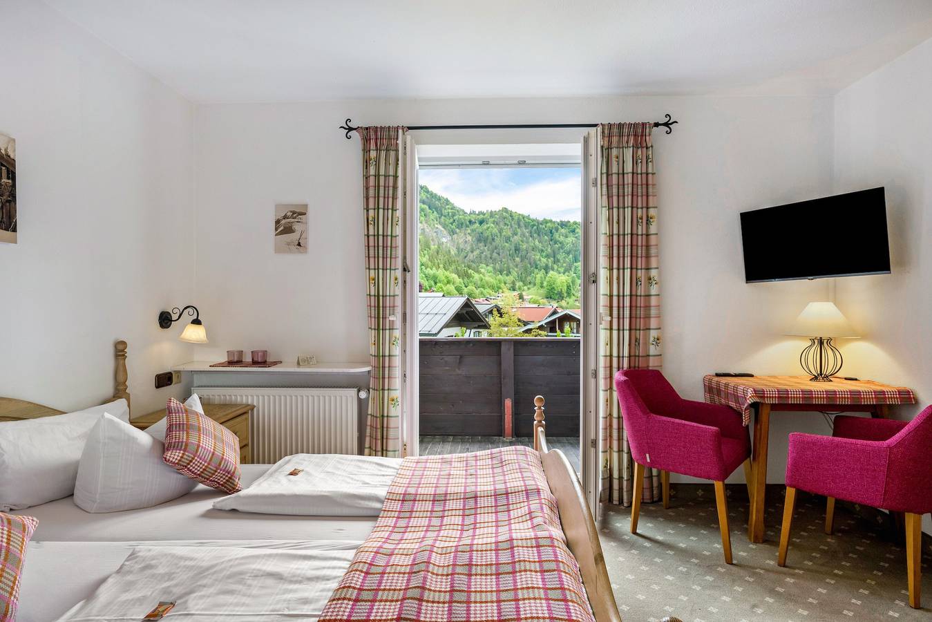 Kamer Gästehaus Tanneck - Kamer 6 met bergzicht, gedeelde sauna en binnenzwembad in Reit im Winkl, Beierse Alpen