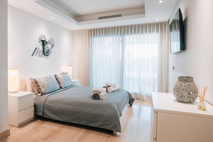 Ganze Wohnung, Luxury 3 Bedrooms, Private Heated Pool - EHHouse in Sol Granados del Mar, Estepona