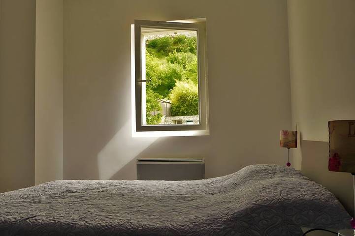 Gîte pour 4 personnes, avec jardin et balcon, animaux acceptés à Reilhanette - 2