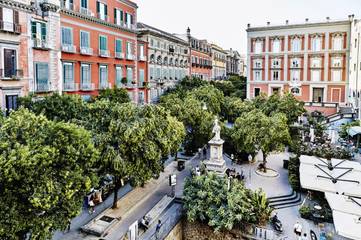 Chambre d’hôte pour 5 personnes, avec balcon et vue, animaux acceptés à Naples