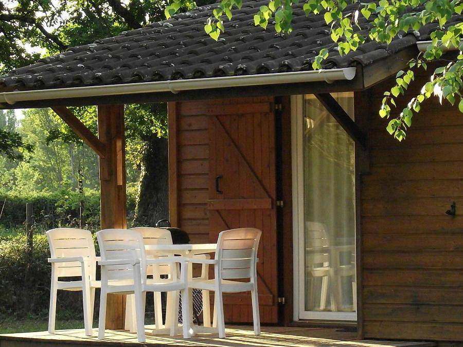 Le Domaine de Guillalmes - Chalet 4 personas in Fumel, Región de Villeneuve-sur-Lot