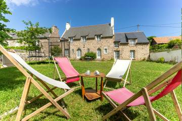 Ferienhaus für 12 Personen, mit Terrasse und Garten in Erquy