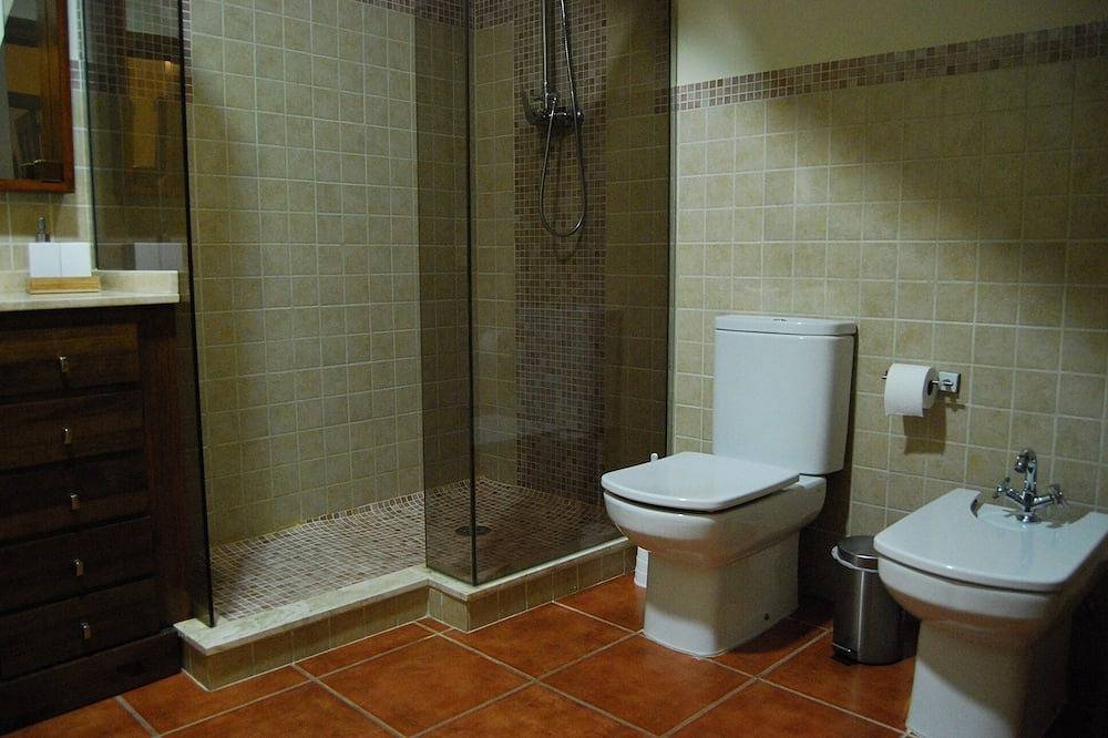 Ideal für Familie und Freunde am Fluss entlang Jucar in Casas de Benítez, La Manchuela