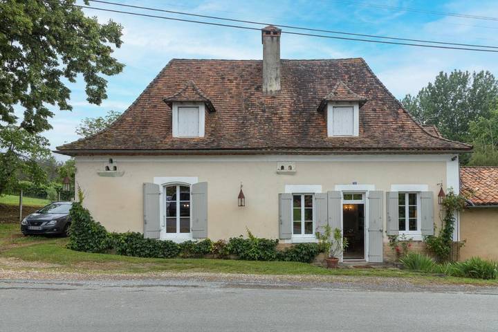 Appartement de vacances pour 6 personnes, avec Jardin