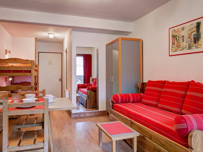 Gîte pour 4 personnes, avec balcon, animaux acceptés dans Casino De Brides Les Bains - 2