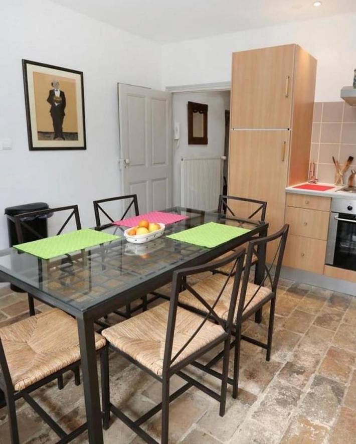 Gîte pour 8 personnes, avec balcon et vue, adapté aux familles à Cléon-d'Andran - 3