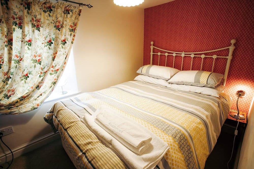 Luxurious Cottage with Hot Tub. 19 miles from Windermere. in Yorkshire Dales National Park