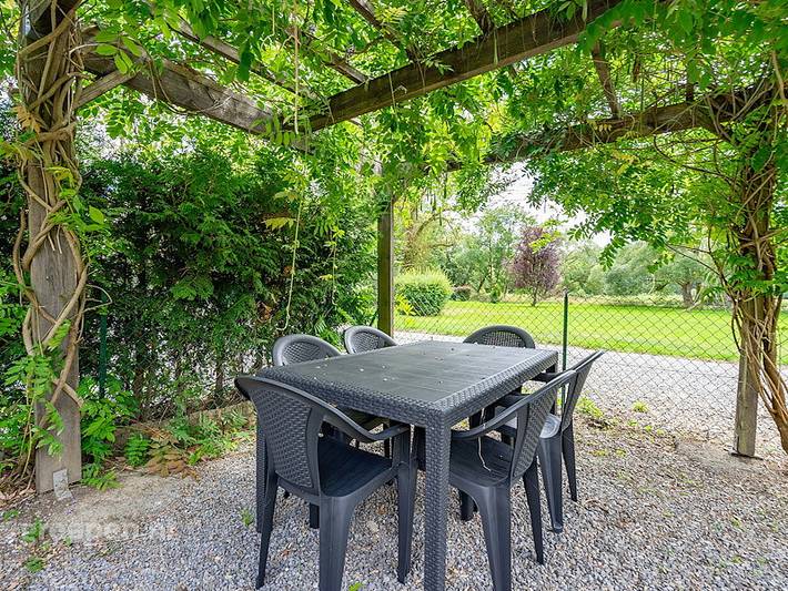 Location de vacances pour 9 personnes, avec terrasse et balcon/terrasse à Rendeux - 3