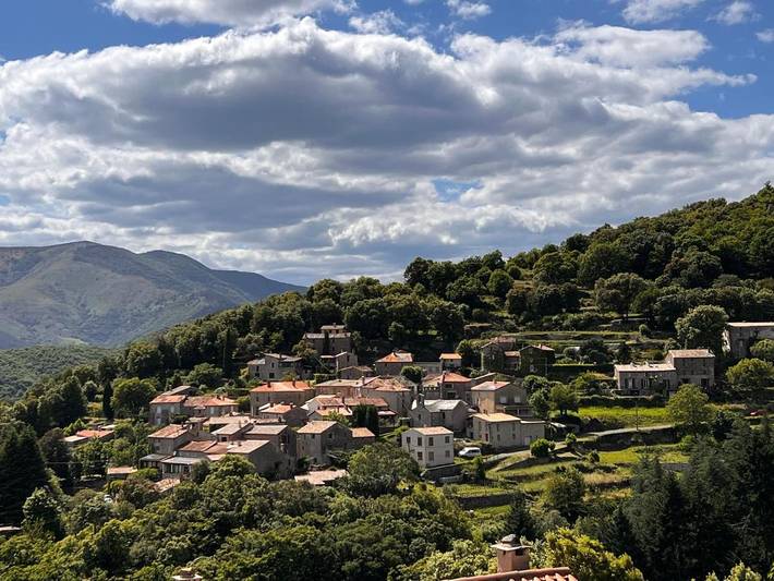 Appartement de vacances pour 2 personnes, avec Terrasse ainsi que Jardin et Vue