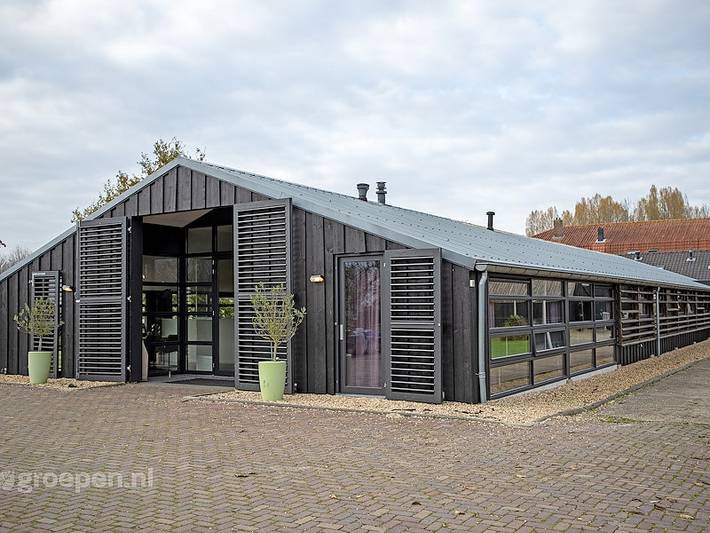 Ferienhaus für 32 Personen, mit Balkon/Terrasse und Terrasse in Südholland