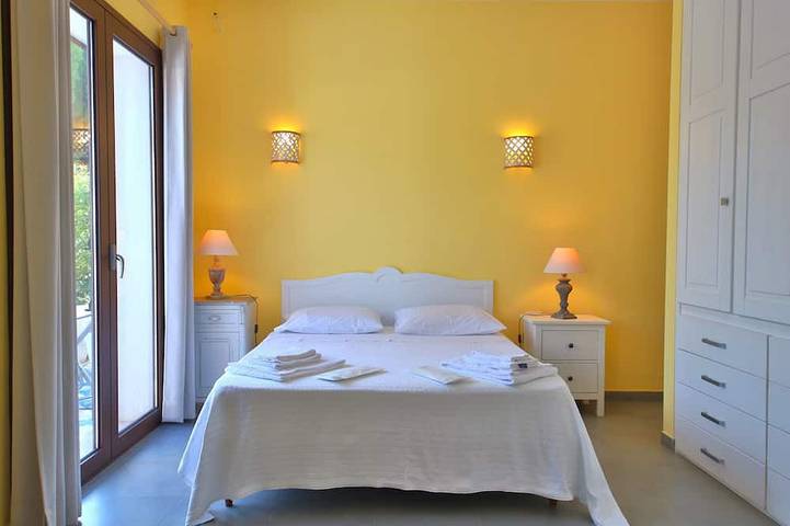 Ganze Wohnung, Amary Suite 2 + 2-Terrasse & Strand von KlabHouse in Spiaggia Timpi Russi, Sciacca