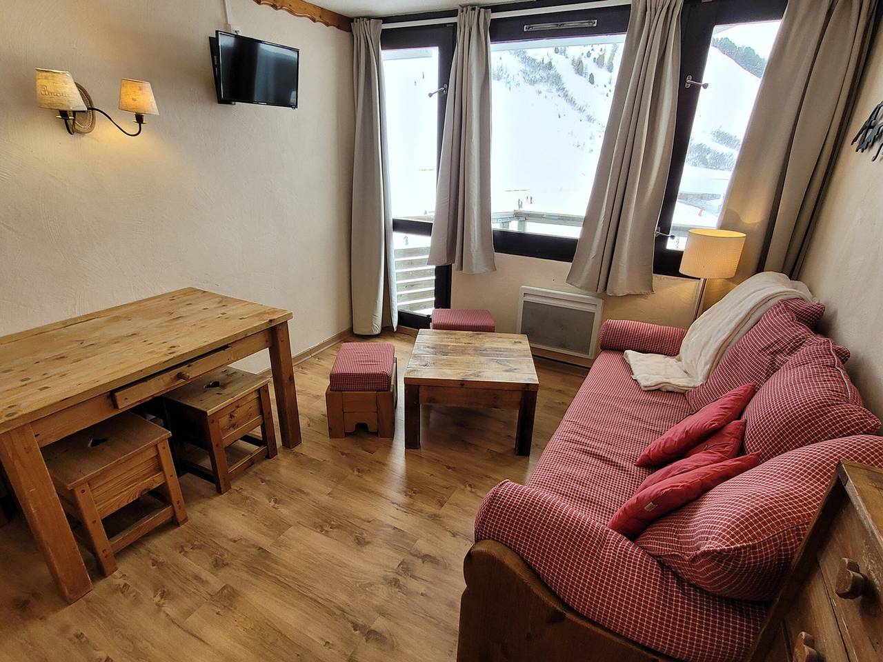 Studio entier, Jolie studio étage élevé  Ski aux pieds  Vue pistes in Aime 2000, Aime-la-Plagne